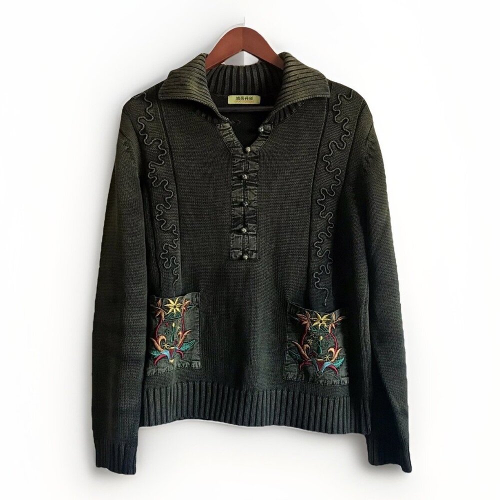 Auto‎ Days Embroidered Green Sweater